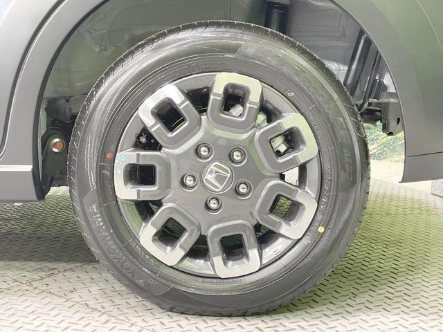 フリード e:HEVクロスター 登録済未使用車 両側電動ドア 衝突軽減 レーダークルーズ スマートキー LEDヘッド オートハイビーム クリアランスソナー オートライト オートエアコン 禁煙車 寒冷地仕様 純正15AW(61枚目)