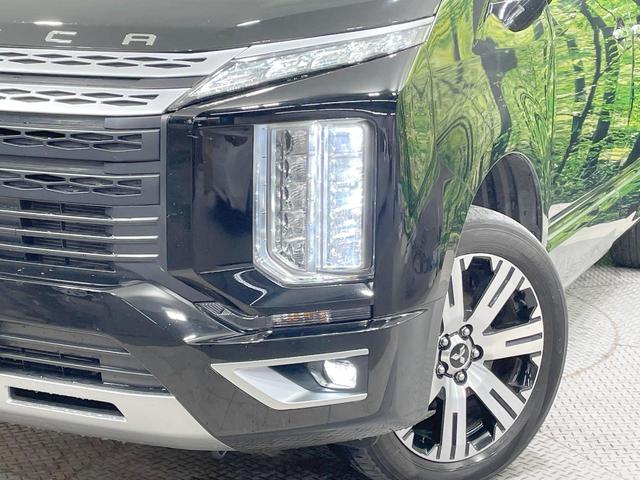 【ＬＥＤヘッドライト】悪天候や夜間走行時も良好な視界を確保し安心して運転できる高輝度ＬＥＤヘッドライトを装備！点灯速度が早く、消費電力も抑えられています。