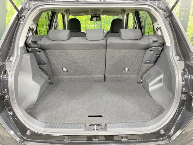 ライズ Ｚ　登録済未使用車　純正９型ＤＡ　全周囲カメラ　衝突軽減　レーダークルーズ　シートヒーター　寒冷地仕様　ＬＥＤヘッド・フォグ　アイドリングストップ　純正１７ＡＷ　ＡｐｐｌｅＣａｒＰｌａｙ　コーナーセンサー（11枚目）