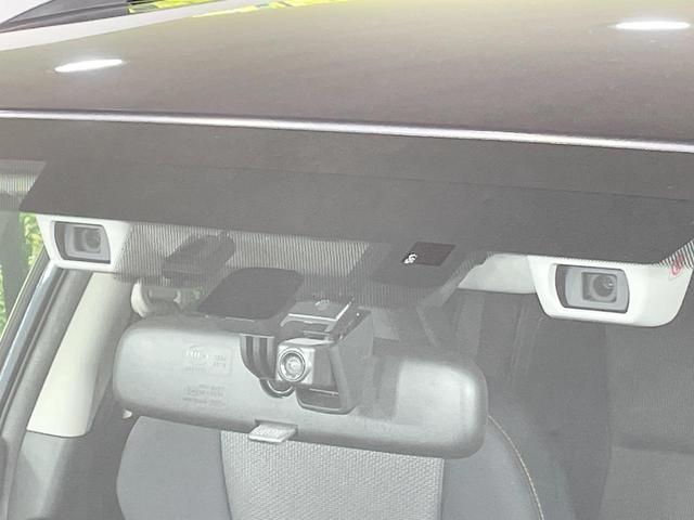 ＸＶ ２．０ｉ－Ｌ　アイサイト　純正８型ナビ　バックカメラ　衝突軽減　レーダークルーズ　寒冷地仕様　ＬＥＤヘッド　ドラレコ　ＥＴＣ　コーナーセンサー　パドルシフト　純正１７ＡＷ　アイドリングストップ　ステアリングスイッチ（6枚目）