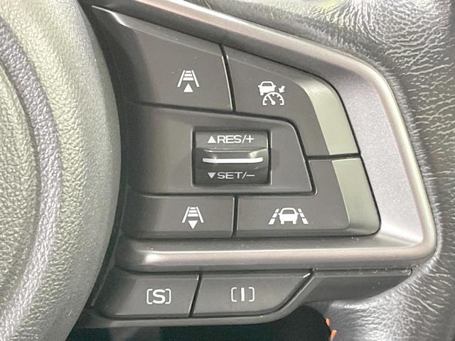 ＸＶ ２．０ｉ－Ｌ　アイサイト　純正８型ナビ　バックカメラ　衝突軽減　レーダークルーズ　寒冷地仕様　ＬＥＤヘッド　ドラレコ　ＥＴＣ　コーナーセンサー　パドルシフト　純正１７ＡＷ　アイドリングストップ　ステアリングスイッチ（7枚目）