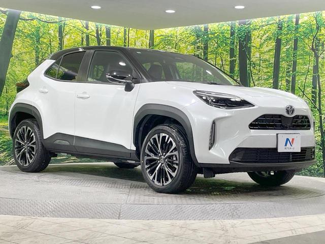 ヤリスクロス ハイブリッドZ 登録済未使用車 純正8型ナビ 全周囲カメラ 寒冷地仕様 衝突軽減 レーダークルーズ パワーシート シートヒーター ETC LEDヘッド ステアリングヒーター スマートキー 純正18AW オートエアコン(17枚目)
