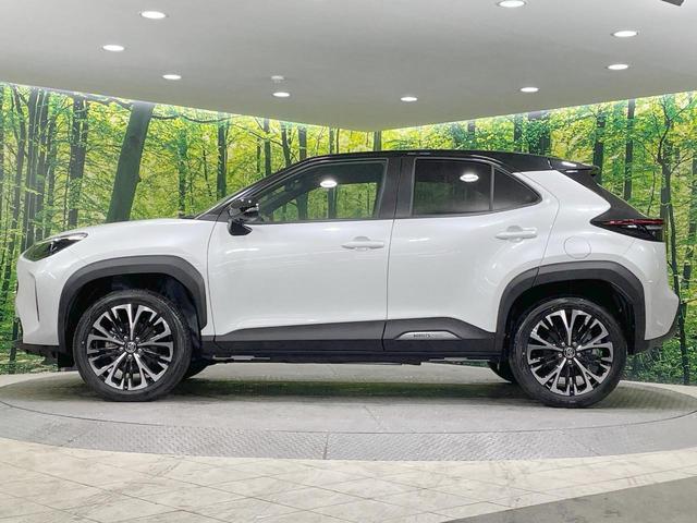 ヤリスクロス ハイブリッドZ 登録済未使用車 純正8型ナビ 全周囲カメラ 寒冷地仕様 衝突軽減 レーダークルーズ パワーシート シートヒーター ETC LEDヘッド ステアリングヒーター スマートキー 純正18AW オートエアコン(53枚目)
