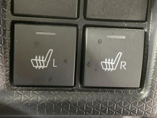 【シートヒーター】寒い日に重宝するシートヒーター！エアコンより早く温まってくれるので寒がりの人も安心ですね♪エアコンの温風は乾燥するから苦手、という方にもをおすすめです。