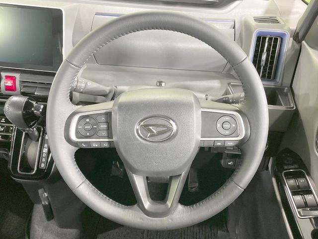 【純正革巻きステアリング】上質な革を使用することで、手にしっかり馴染みとても運転しやすいハンドルです♪