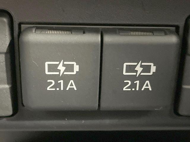 シエンタ Ｇ　クエロ　４ＷＤ　両側電動ドア　全周囲カメラ　寒冷地仕様　衝突被害軽減システム　コーナーセンサー　スマートキー　ＬＥＤヘッド　ビルトインＥＴＣ　純正１５インチアルミ　オートハイビーム　車線逸脱警報（28枚目）