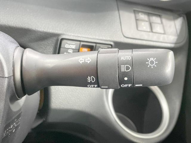 シエンタ Ｇ　クエロ　４ＷＤ　両側電動ドア　全周囲カメラ　寒冷地仕様　衝突被害軽減システム　コーナーセンサー　スマートキー　ＬＥＤヘッド　ビルトインＥＴＣ　純正１５インチアルミ　オートハイビーム　車線逸脱警報（32枚目）