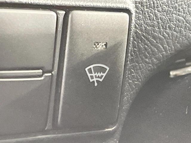 シエンタ Ｇ　クエロ　４ＷＤ　両側電動ドア　全周囲カメラ　寒冷地仕様　衝突被害軽減システム　コーナーセンサー　スマートキー　ＬＥＤヘッド　ビルトインＥＴＣ　純正１５インチアルミ　オートハイビーム　車線逸脱警報（35枚目）