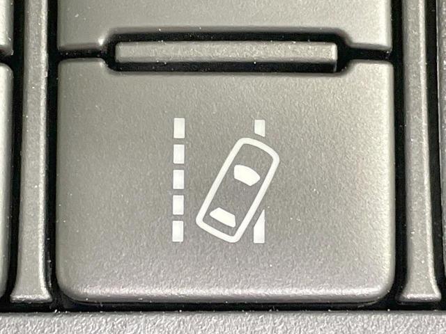 シエンタ Ｇ　クエロ　４ＷＤ　両側電動ドア　全周囲カメラ　寒冷地仕様　衝突被害軽減システム　コーナーセンサー　スマートキー　ＬＥＤヘッド　ビルトインＥＴＣ　純正１５インチアルミ　オートハイビーム　車線逸脱警報（39枚目）