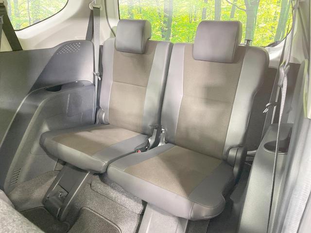 シエンタ Ｇ　クエロ　４ＷＤ　両側電動ドア　全周囲カメラ　寒冷地仕様　衝突被害軽減システム　コーナーセンサー　スマートキー　ＬＥＤヘッド　ビルトインＥＴＣ　純正１５インチアルミ　オートハイビーム　車線逸脱警報（43枚目）