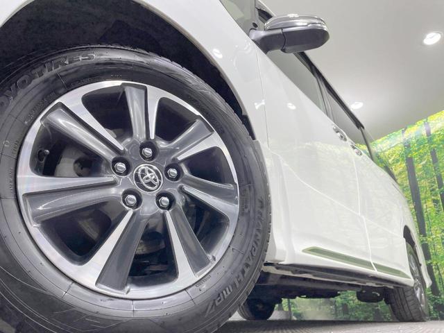 ヴォクシー ＺＳ　煌ＩＩ　純正９型ナビ　バックカメラ　衝突軽減　両側電動ドア　７人乗り　寒冷地仕様　クルコン　ＬＥＤヘッド　純正１６ＡＷ　ステアリングスイッチ　デュアルエアコン　Ｂｌｕｅｔｏｏｔｈ再生　オートライト（14枚目）