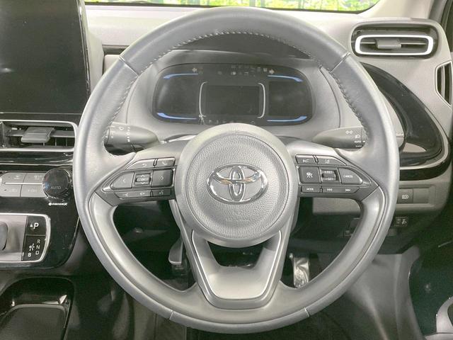 アクア Ｇ　４ＷＤ　純正１０．５ＤＡ　寒冷地仕様　全周囲カメラ　ＡＣ１００Ｖ電源　トヨタセーフティセンス　禁煙車　コーナーセンサー　レーンキープ　スマートキー　ＬＥＤヘッド　ＥＴＣ　ブラインドスポットモニター（12枚目）