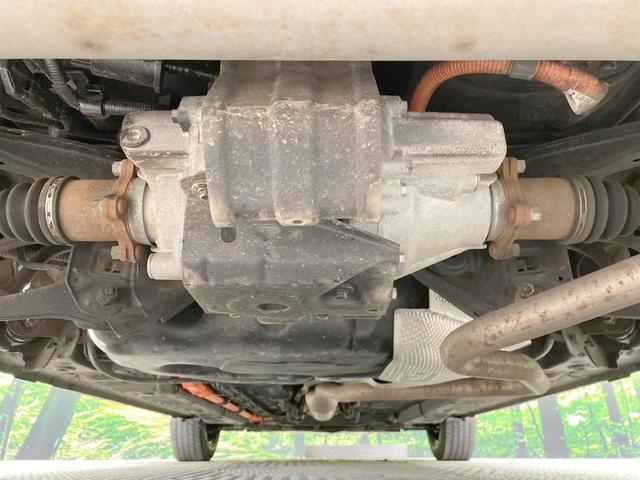 アクア Ｇ　４ＷＤ　純正１０．５ＤＡ　寒冷地仕様　全周囲カメラ　ＡＣ１００Ｖ電源　トヨタセーフティセンス　禁煙車　コーナーセンサー　レーンキープ　スマートキー　ＬＥＤヘッド　ＥＴＣ　ブラインドスポットモニター（20枚目）