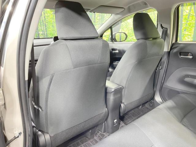 アクア Ｇ　４ＷＤ　純正１０．５ＤＡ　寒冷地仕様　全周囲カメラ　ＡＣ１００Ｖ電源　トヨタセーフティセンス　禁煙車　コーナーセンサー　レーンキープ　スマートキー　ＬＥＤヘッド　ＥＴＣ　ブラインドスポットモニター（36枚目）