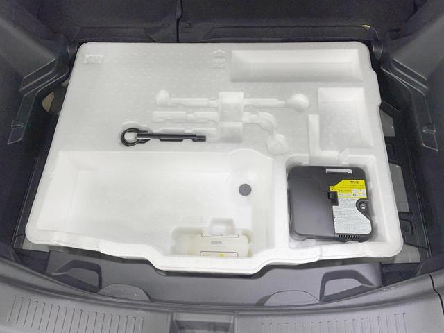 アクア Ｇ　４ＷＤ　純正１０．５ＤＡ　寒冷地仕様　全周囲カメラ　ＡＣ１００Ｖ電源　トヨタセーフティセンス　禁煙車　コーナーセンサー　レーンキープ　スマートキー　ＬＥＤヘッド　ＥＴＣ　ブラインドスポットモニター（39枚目）