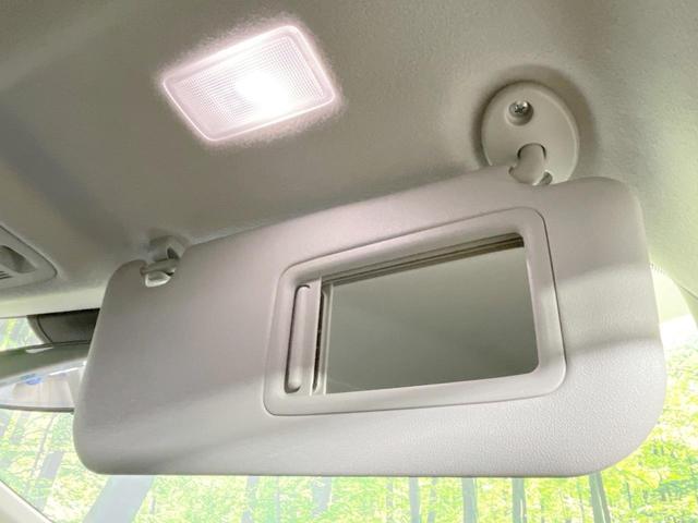 アクア Ｇ　４ＷＤ　純正１０．５ＤＡ　寒冷地仕様　全周囲カメラ　ＡＣ１００Ｖ電源　トヨタセーフティセンス　禁煙車　コーナーセンサー　レーンキープ　スマートキー　ＬＥＤヘッド　ＥＴＣ　ブラインドスポットモニター（52枚目）