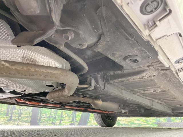 アクア Ｇ　４ＷＤ　純正１０．５ＤＡ　寒冷地仕様　全周囲カメラ　ＡＣ１００Ｖ電源　トヨタセーフティセンス　禁煙車　コーナーセンサー　レーンキープ　スマートキー　ＬＥＤヘッド　ＥＴＣ　ブラインドスポットモニター（54枚目）