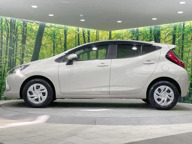 アクア Ｇ　４ＷＤ　純正１０．５ＤＡ　寒冷地仕様　全周囲カメラ　ＡＣ１００Ｖ電源　トヨタセーフティセンス　禁煙車　コーナーセンサー　レーンキープ　スマートキー　ＬＥＤヘッド　ＥＴＣ　ブラインドスポットモニター（62枚目）