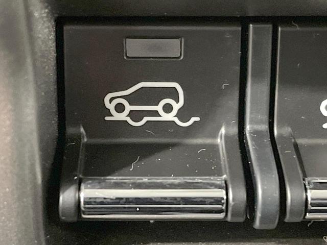 ハスラー ＪスタイルＩＩターボ　４ＷＤ　ＳＤナビ　衝突軽減ブレーキ　シートヒーター　クルーズコントロール　２トーン　ステアリングスイッチ　ＨＩＤヘッドライト　オートエアコン　アイドリングストップ　純正１５ＡＷ　ダウンヒルアシスト（25枚目）