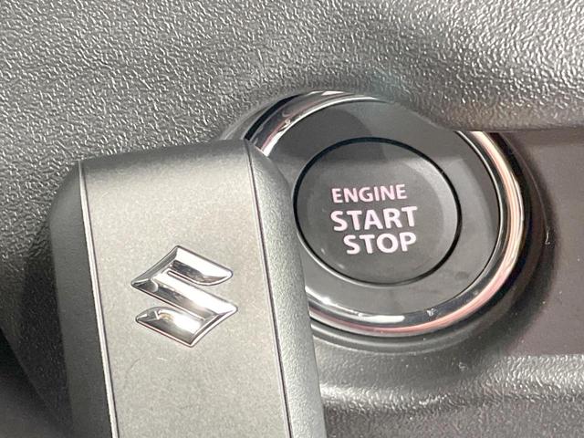 ジムニー ＸＣ　４ＷＤ　届出済未使用車　ＡＴ車　衝突被害軽減システム　禁煙車　コーナーセンサー　スマートキー　ＬＥＤヘッド　クルコン　純正１６インチアルミ　オートライト　オートエアコン（6枚目）