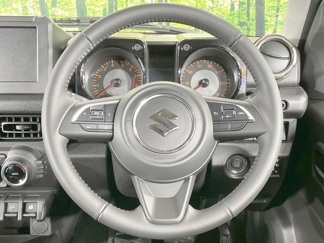 ジムニー ＸＣ　４ＷＤ　届出済未使用車　ＡＴ車　衝突被害軽減システム　禁煙車　コーナーセンサー　スマートキー　ＬＥＤヘッド　クルコン　純正１６インチアルミ　オートライト　オートエアコン（12枚目）