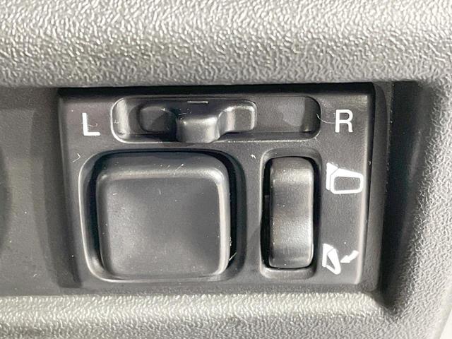 ジムニー ＸＣ　４ＷＤ　届出済未使用車　ＡＴ車　衝突被害軽減システム　禁煙車　コーナーセンサー　スマートキー　ＬＥＤヘッド　クルコン　純正１６インチアルミ　オートライト　オートエアコン（36枚目）