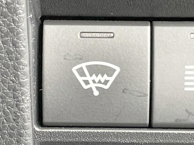 ノア S-Z 4WD 両側電動ドア SDナビ 後席モニター バックカメラ 寒冷地仕様 衝突被害軽減システム レーダークルーズ ハーフレザーシート ドラレコ コーナーセンサー スマートキー LEDヘッド 禁煙車(8枚目)