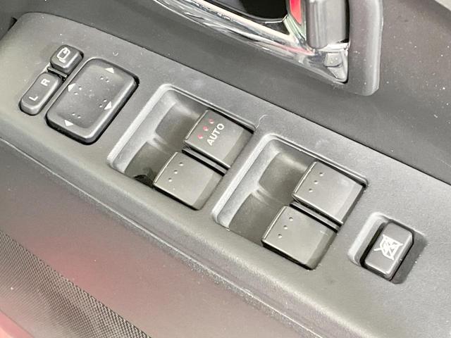 プレマシー ２０Ｓ　禁煙車　ＳＤナビ　バックカメラ　電動スライドドア　７人乗り　ドライブレコーダー　ＥＴＣ　ＨＩＤヘッドライト　スマートキー　ステアリングスイッチ　純正１５ＡＷ　オートライト　横滑り防止（49枚目）