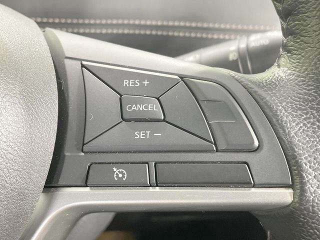 セレナ ハイウェイスター　フリップダウン　純正９型ナビ　全周囲カメラ　両側電動ドア　衝突軽減　ＥＴＣ　ＬＥＤヘッド　クルコン　アイドリングストップ　ステアリングスイッチ　Ｂｌｕｅｔｏｏｔｈ再生　オートエアコン　純正１５ＡＷ（31枚目）