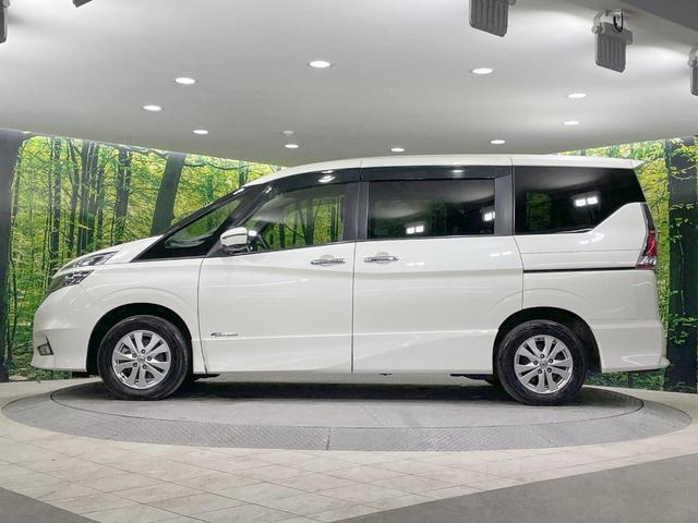 セレナ ハイウェイスター　フリップダウン　純正９型ナビ　全周囲カメラ　両側電動ドア　衝突軽減　ＥＴＣ　ＬＥＤヘッド　クルコン　アイドリングストップ　ステアリングスイッチ　Ｂｌｕｅｔｏｏｔｈ再生　オートエアコン　純正１５ＡＷ（36枚目）