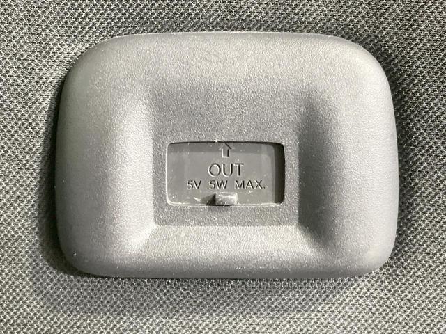 セレナ ハイウェイスター　フリップダウン　純正９型ナビ　全周囲カメラ　両側電動ドア　衝突軽減　ＥＴＣ　ＬＥＤヘッド　クルコン　アイドリングストップ　ステアリングスイッチ　Ｂｌｕｅｔｏｏｔｈ再生　オートエアコン　純正１５ＡＷ（46枚目）