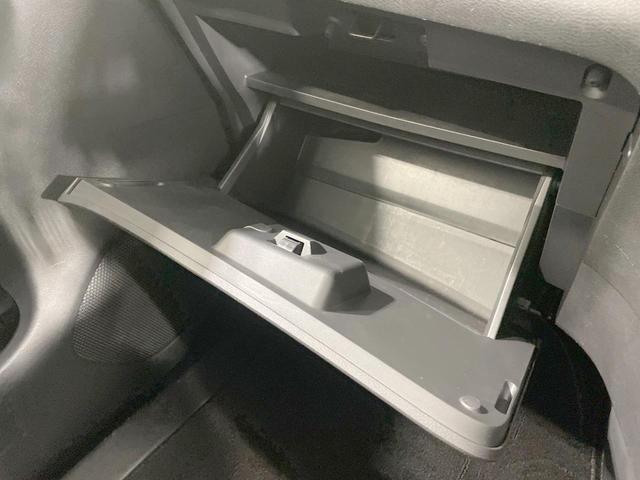 セレナ ハイウェイスター　フリップダウン　純正９型ナビ　全周囲カメラ　両側電動ドア　衝突軽減　ＥＴＣ　ＬＥＤヘッド　クルコン　アイドリングストップ　ステアリングスイッチ　Ｂｌｕｅｔｏｏｔｈ再生　オートエアコン　純正１５ＡＷ（64枚目）