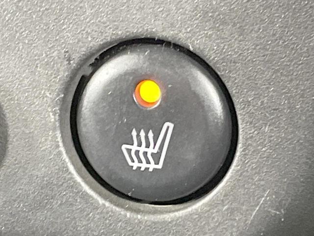 ジムニー ワイルドウインド　４ＷＤ　禁煙車　ターボ　シートヒーター　オーディオ　ルーフレール　純正１６ＡＷ　電動格納ミラー　ヘッドライトレベライザー　トラクションコントロール　衝突安全ボディ（9枚目）