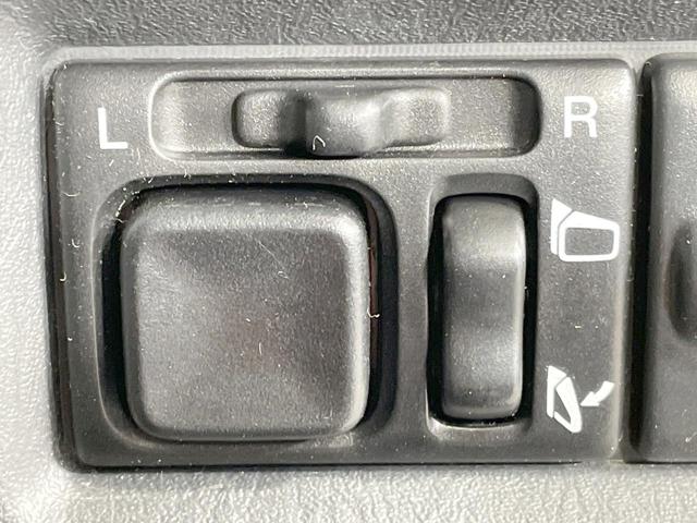 ジムニー ワイルドウインド　４ＷＤ　禁煙車　ターボ　シートヒーター　オーディオ　ルーフレール　純正１６ＡＷ　電動格納ミラー　ヘッドライトレベライザー　トラクションコントロール　衝突安全ボディ（24枚目）