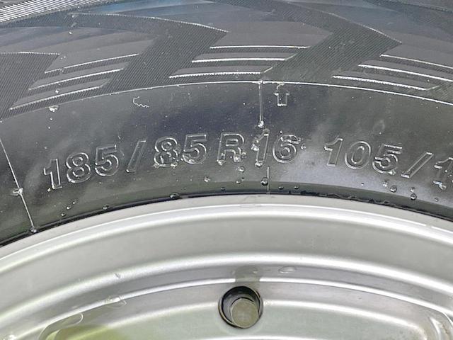 ジムニー ワイルドウインド　４ＷＤ　禁煙車　ターボ　シートヒーター　オーディオ　ルーフレール　純正１６ＡＷ　電動格納ミラー　ヘッドライトレベライザー　トラクションコントロール　衝突安全ボディ（48枚目）