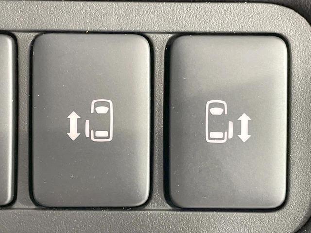 デリカD:5 シャモニー 禁煙車 両側電動ドア 電動リアゲート パワーシート 全周囲カメラ 衝突軽減 レーダークルーズ ハーフレザーシート コーナーセンサー スマートキー LEDヘッド・フォグ オートライト(5枚目)