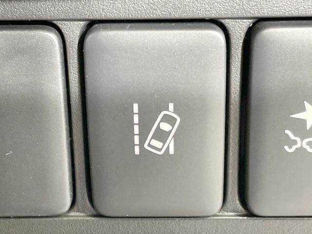 デリカD:5 シャモニー 禁煙車 両側電動ドア 電動リアゲート パワーシート 全周囲カメラ 衝突軽減 レーダークルーズ ハーフレザーシート コーナーセンサー スマートキー LEDヘッド・フォグ オートライト(35枚目)