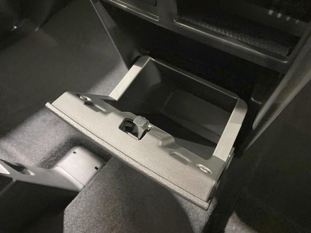 デリカD:5 シャモニー 禁煙車 両側電動ドア 電動リアゲート パワーシート 全周囲カメラ 衝突軽減 レーダークルーズ ハーフレザーシート コーナーセンサー スマートキー LEDヘッド・フォグ オートライト(49枚目)