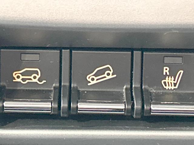 フレアクロスオーバー ＸＳ　４ＷＤ　ＳＤナビ　衝突軽減ブレーキ　前席シートヒーター　ルーフレール　ＨＩＤヘッドライト　踏み間違え防止機能　グリップコントロール　スマートキー　オートライト　オートエアコン　アイドリングストップ（26枚目）