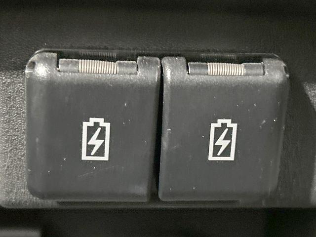 スペーシアカスタム ハイブリッドＸＳ　禁煙車　純正ナビ　両側電動ドア　衝突軽減　シートヒーター　レーダークルーズ　ＬＥＤヘッド・フォグ　ドラレコ　コーナーセンサー　純正１５ＡＷ　ステアリングスイッチ　オートエアコン　アイドリングストップ（36枚目）