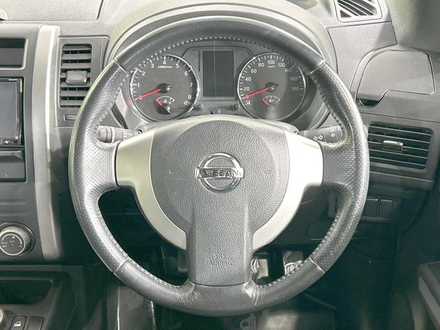 �y�����v�����X�e�A�����O�z�㎿�Ȋv���g�p���邱�ƂŁA��ɂ����������݂ƂĂ��^�]���₷���n���h���ł���