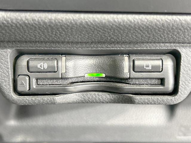 クロストレック リミテッド 禁煙車 メーカー11型ナビ 衝突軽減 バックカメラ メモリー付パワーシート シートヒーター 寒冷地仕様 ドラレコ LEDヘッド・フォグ レーダークルーズ ETC ステアリングスイッチ 純正18AW(29枚目)