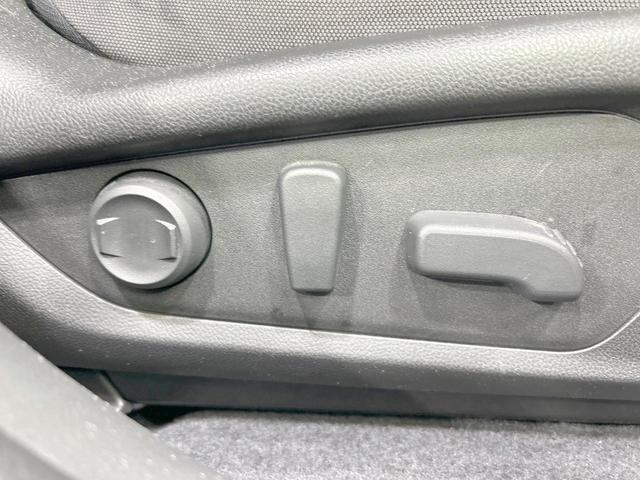 クロストレック リミテッド 禁煙車 メーカー11型ナビ 衝突軽減 バックカメラ メモリー付パワーシート シートヒーター 寒冷地仕様 ドラレコ LEDヘッド・フォグ レーダークルーズ ETC ステアリングスイッチ 純正18AW(30枚目)