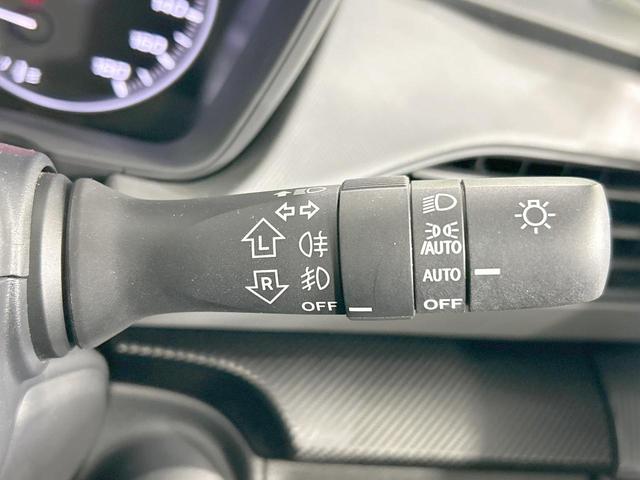 クロストレック リミテッド 禁煙車 メーカー11型ナビ 衝突軽減 バックカメラ メモリー付パワーシート シートヒーター 寒冷地仕様 ドラレコ LEDヘッド・フォグ レーダークルーズ ETC ステアリングスイッチ 純正18AW(42枚目)