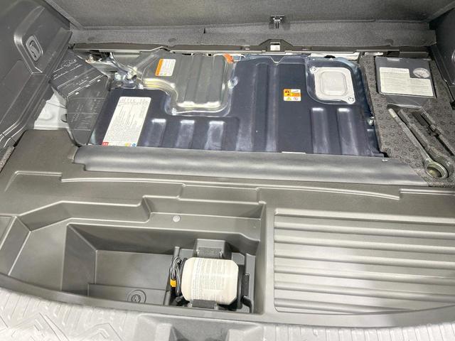 クロストレック リミテッド 禁煙車 メーカー11型ナビ 衝突軽減 バックカメラ メモリー付パワーシート シートヒーター 寒冷地仕様 ドラレコ LEDヘッド・フォグ レーダークルーズ ETC ステアリングスイッチ 純正18AW(59枚目)