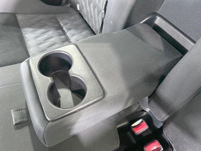 ヴェルファイア ２．５Ｚ　禁煙車　後席モニター　純正９型ナビ　衝突軽減　両側電動ドア　バックカメラ　レーダークルーズ　ＬＥＤヘッド・フォグ　ドラレコ　ＥＴＣ　スマートキー　純正１８ＡＷ　ステアリングスイッチ　デュアルエアコン（68枚目）