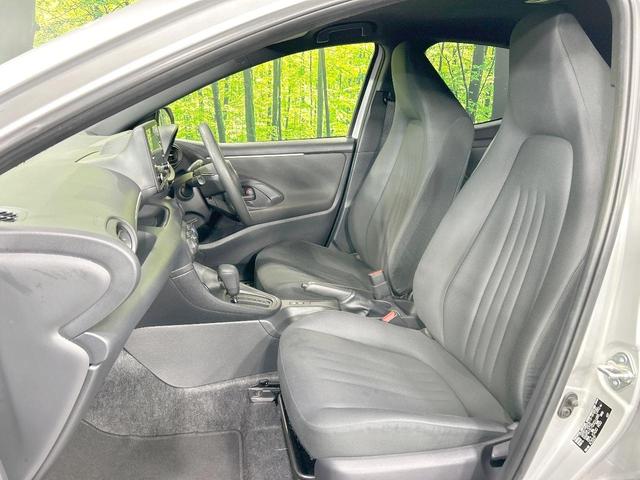 ヤリス Ｘ　純正ナビ　バックカメラ　寒冷地仕様　衝突軽減　レーダークルーズ　オートハイビーム　ＥＴＣ　ステアリングスイッチ　スマートキー　ドライブレコーダー　横滑り防止　Ｂｌｕｅｔｏｏｔｈ　横滑り防止（38枚目）