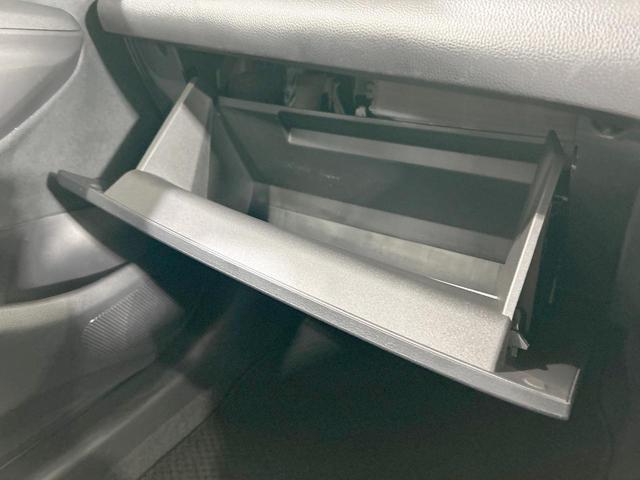 ヤリスクロス ハイブリッドＺ　４ＷＤ　純正８インチナビ　全周囲カメラ　寒冷地仕様　衝突被害軽減システム　レーダークルーズ　禁煙車　ヒートシーター　ステアリングヒーター　フルセグＴＶ　ＬＥＤヘッド　ＥＴＣ　ドラレコ（69枚目）