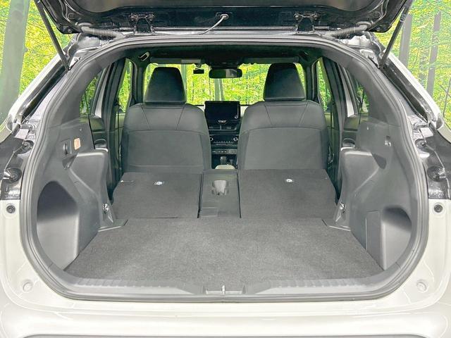 ヤリスクロス ハイブリッドZ 4WD 純正8インチナビ 全周囲カメラ 衝突被害軽減システム レーダークルーズ 禁煙車 寒冷地仕様 シートヒーター ステアリングヒーター コーナーセンサー スマートキー LED ETC ドラレコ(12枚目)