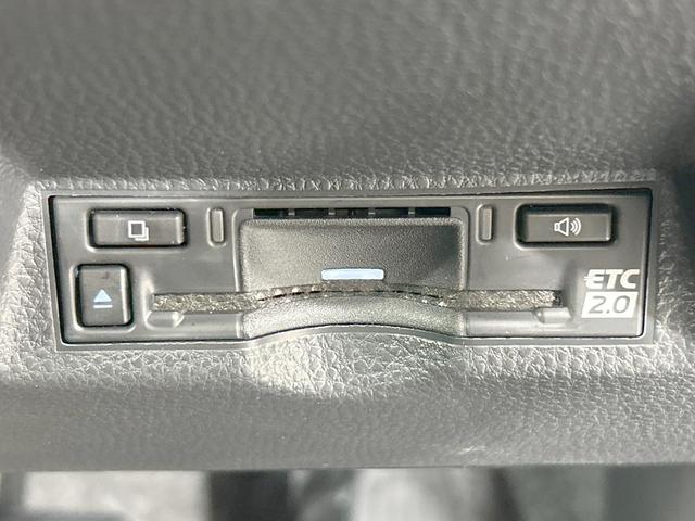 ヤリスクロス Z 4WD 純正8インチナビ 全周囲カメラ 衝突被害軽減システム レーダークルーズ 禁煙車 寒冷地仕様 シートヒーター ステアリングヒーター パワーシート コーナーセンサー LED ドラレコ(42枚目)